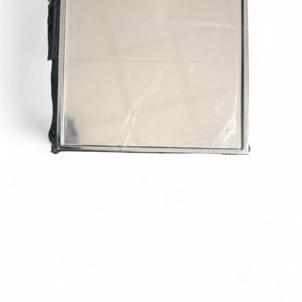 Yves Saint Laurent Glossy Black and Gold mirror Holder - Picture 3 of 4